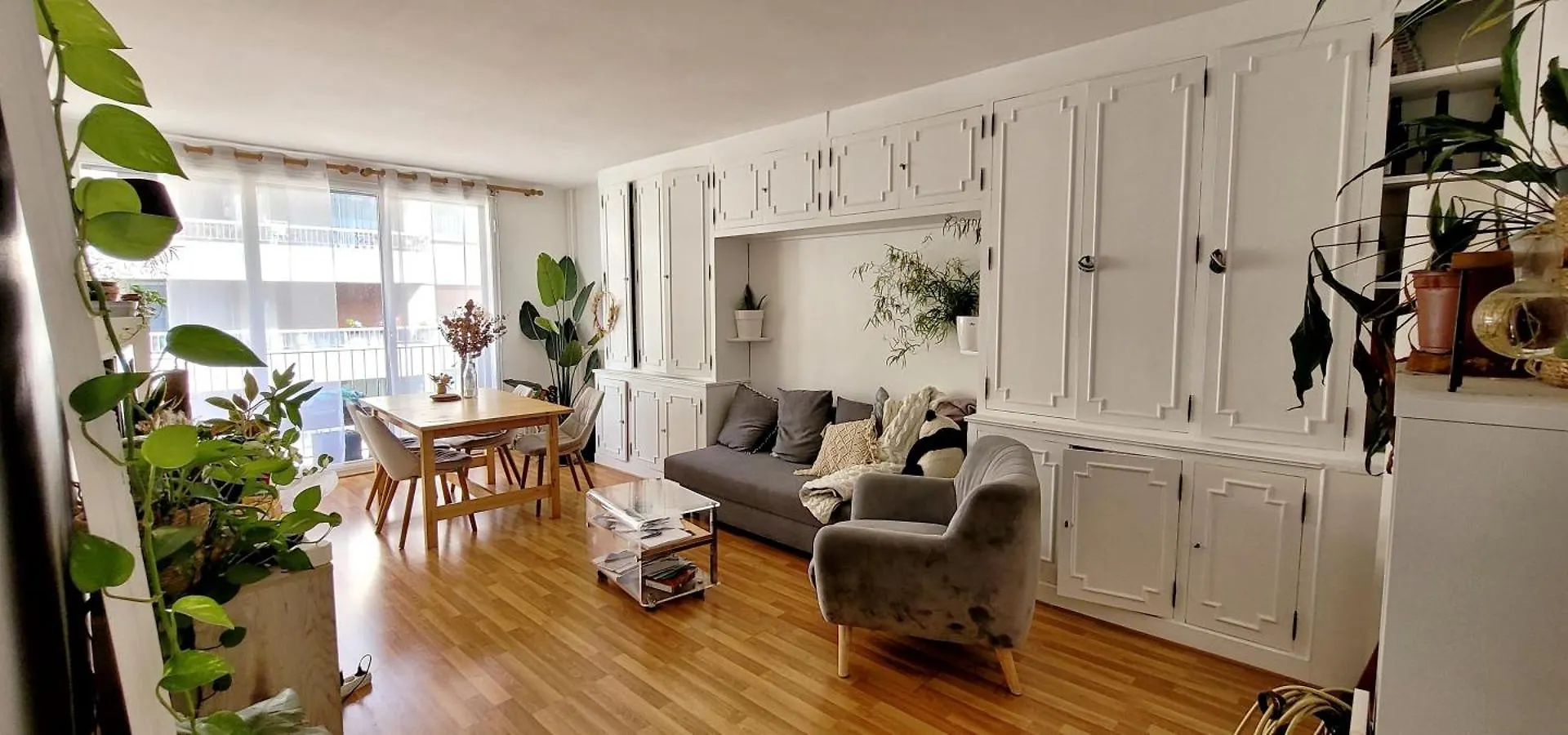 2-Room Apartment With Balcony Montparnasse Paris